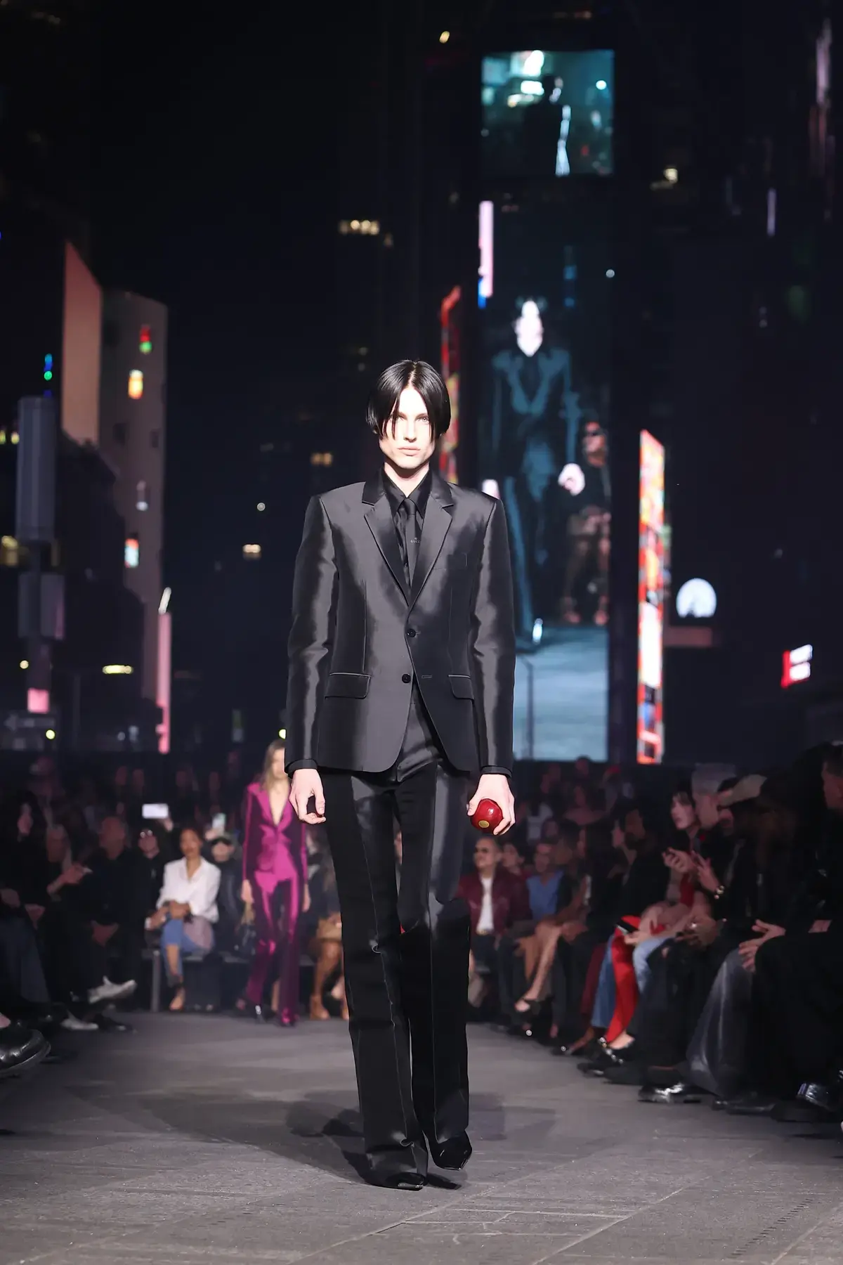 Gucci's Latest Resort Collection Unveiled